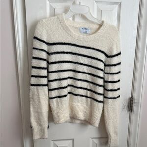 Old Navy Women's Cream and Black Striped Eyelash Sweater